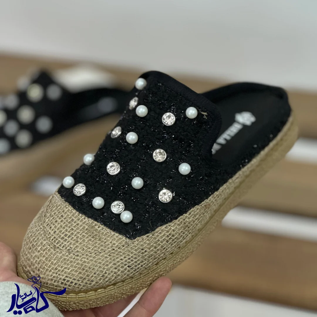 کفش کالج مرواریدی مشکی - تصویر 2